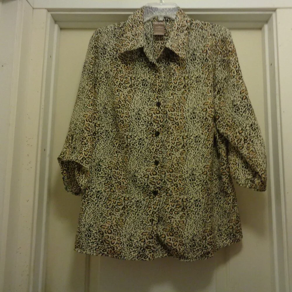 ANIMAL WILD PRINT SHIRT BLOUSE  2 x 18/20 W